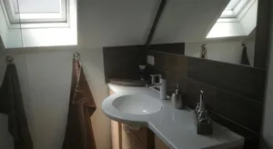 Image of Haus - Anni