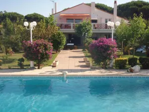 Image of Le Jardin De Neil