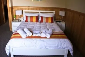Image of Waratah Lodge