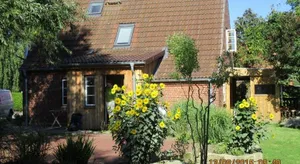 Image of "Lütt Huus"