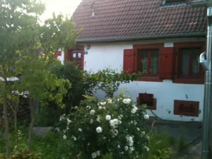 Image of Les Rosiers
