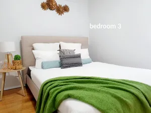 Image of Entire house, 3 bedrooms for 6 people, Doveton