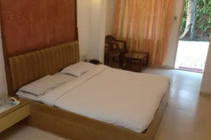 Image of Bharat Hotel