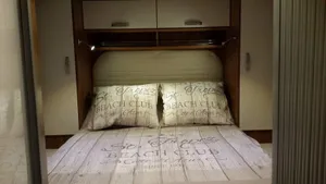 Image of The Queensbed by Wellness Cottage