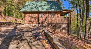 Image of 'Heidelberg Inn' W/ Hot Tub 0 3 Mi To Main St
