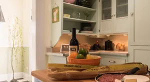 Image of Retro Bungalow