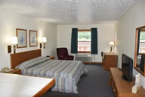 Image of Elkins Economy Inn