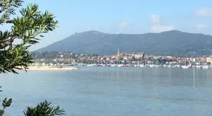 Image of Appartement rénové avec piscine et accès plage à Hendaye - FR-1-2-335