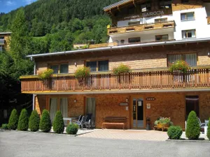 Image of Alpina Central