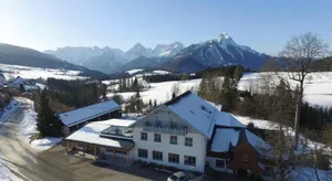 Image of beim Tischler