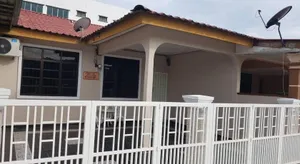 Image of AUNI & AUJI HOMESTAY KEMAMAN