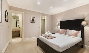 Image of Hyde Park - Knightsbridge Mews House