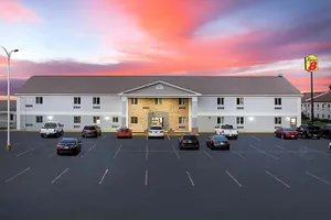 Image of Super 8 by Wyndham Sidney