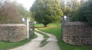 Image of La Cle des Champs