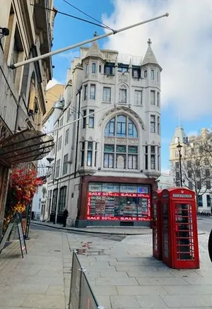 Image of Trafalgar Square Apartments