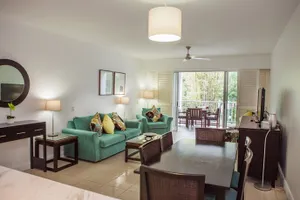 Image of 6424 BEACH CLUB