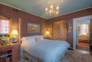 Image of Inn at Court Square