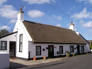 Image of Fools Haven Thatched Cottage Carrickfergus