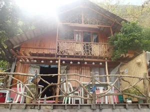 Image of El Gordo's Seaside Adventure Lodge
