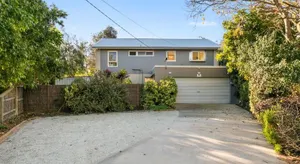 Image of 8 Broadwater Court, Cowes