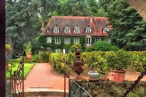 Image of Le Poudrier