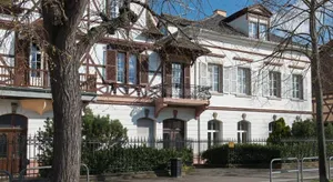 Image of " Mademoiselle " 17 Boulevard du Champ de Mars