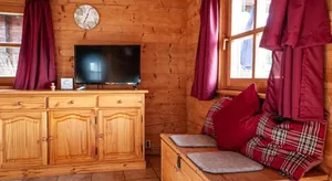 Image of Ruhige Chalets mit Seeblick in zentraler Lage