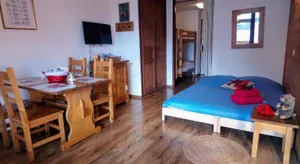 Image of Grand studio tout confort pour 4 personnes