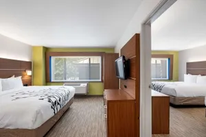 Image of HOLIDAY INN EXPRESS & SUITES PHOENIX TEMPE - UNIVERSITY