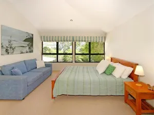 Image of Apartment 1 Alderly Terrace 40