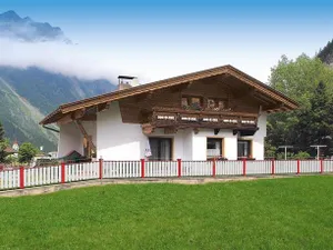 Image of Ferienhaus mit Kaminofen und Skiraum - A 152 006