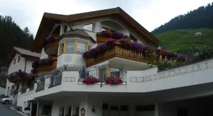 Image of Chasa Valetta