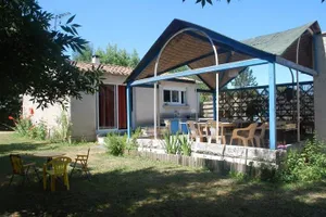Image of House over the sèvre