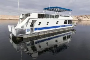 Image of Lake Oroville Marina a Forever Resort