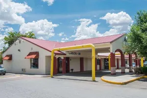 Image of Days Inn Gallup West