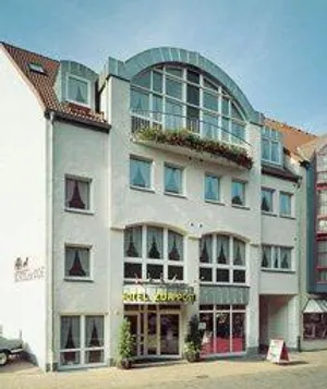 Image of Zur Post