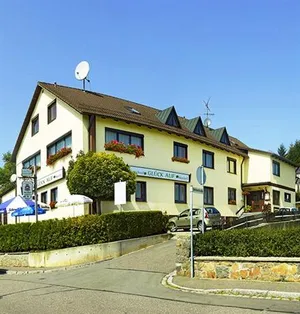 Image of GLUECK - AUF