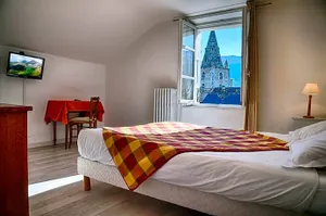 Image of Logis Hôtel - Le Col de l'Arc