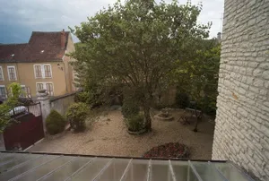 Image of L'Escapade Place Voltaire