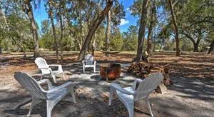 Image of 'The Lodge' At Colonel's Island W/ Screened Porch