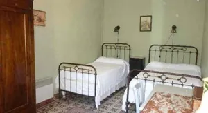 Image of Bel Appartement Dans Cloitre Arbore