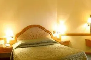 Image of Manila X large 09 Malate studio TV wifi balcony seaview