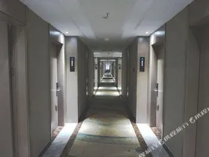 Image of Huashang Hotel