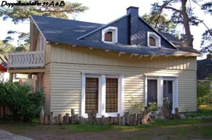 Image of STRANDHÄUSER IM DÜNENWEG