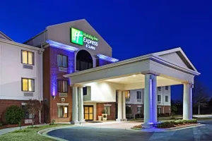 Image of Holiday Inn Express Hotel & Suites Reidsville