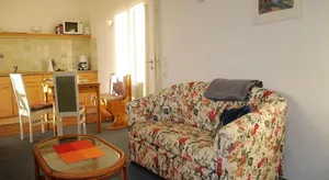Image of Miramar-App-27