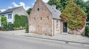 Image of Van Gogh Cottage