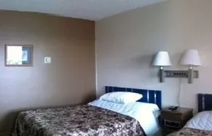 Image of Leonard Motel