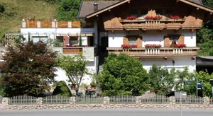 Image of Apart Eberharter