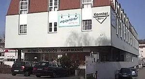 Image of enjoyHotel garni Korntal Stuttgart b&b Parkplatz Sprinter Penny